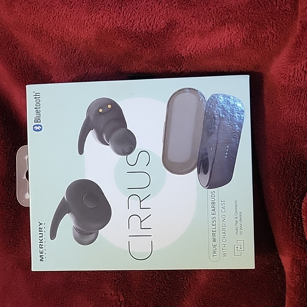Cirrus earbuds